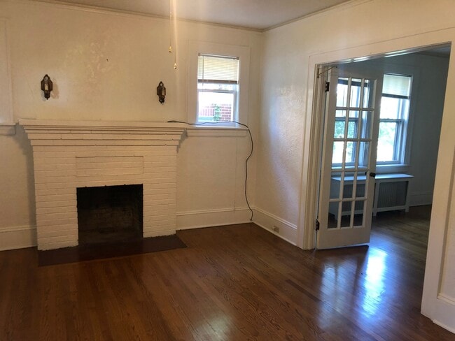 Photo - Wonderful 2 Bedroom 1.5 Bathroom House