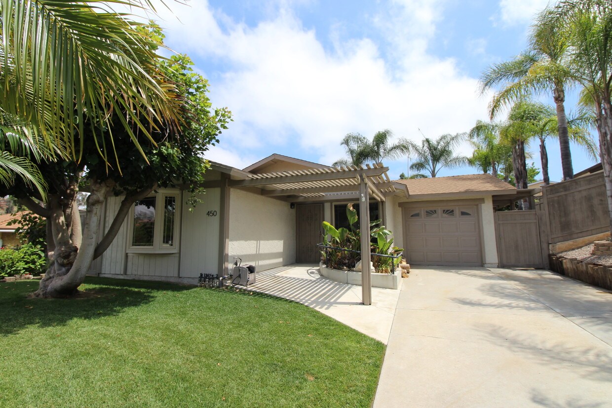 Foto principal - 450 Poplar Ave