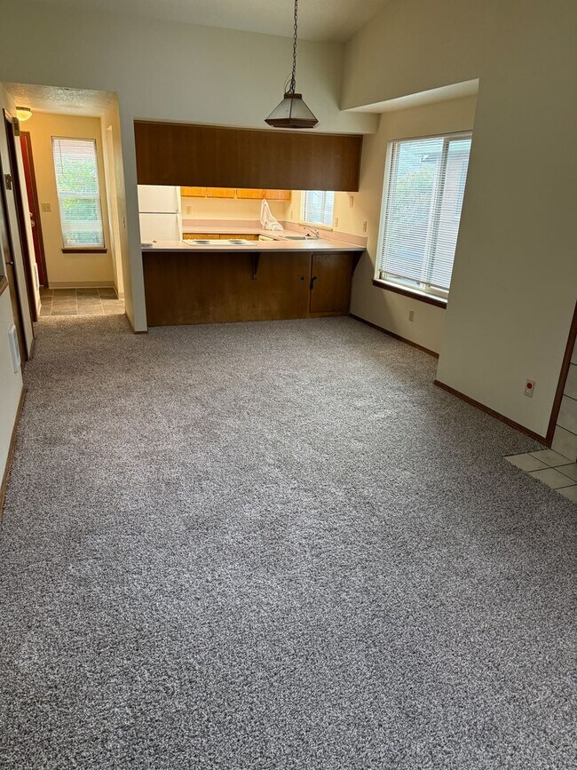 Foto del edificio - SW Karla Ct.