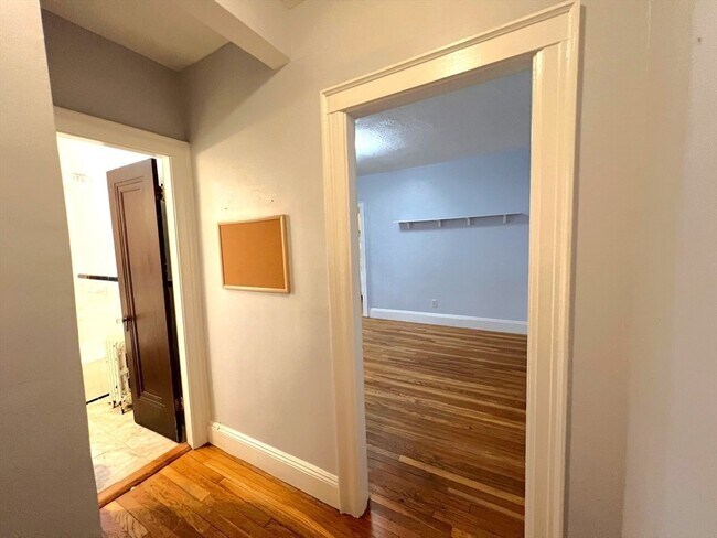 Foto del edificio - 48 Strathmore Rd