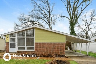 600 Acorn Dr