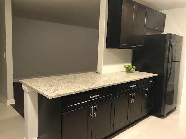 Foto principal - 6824 Roberts Dr
