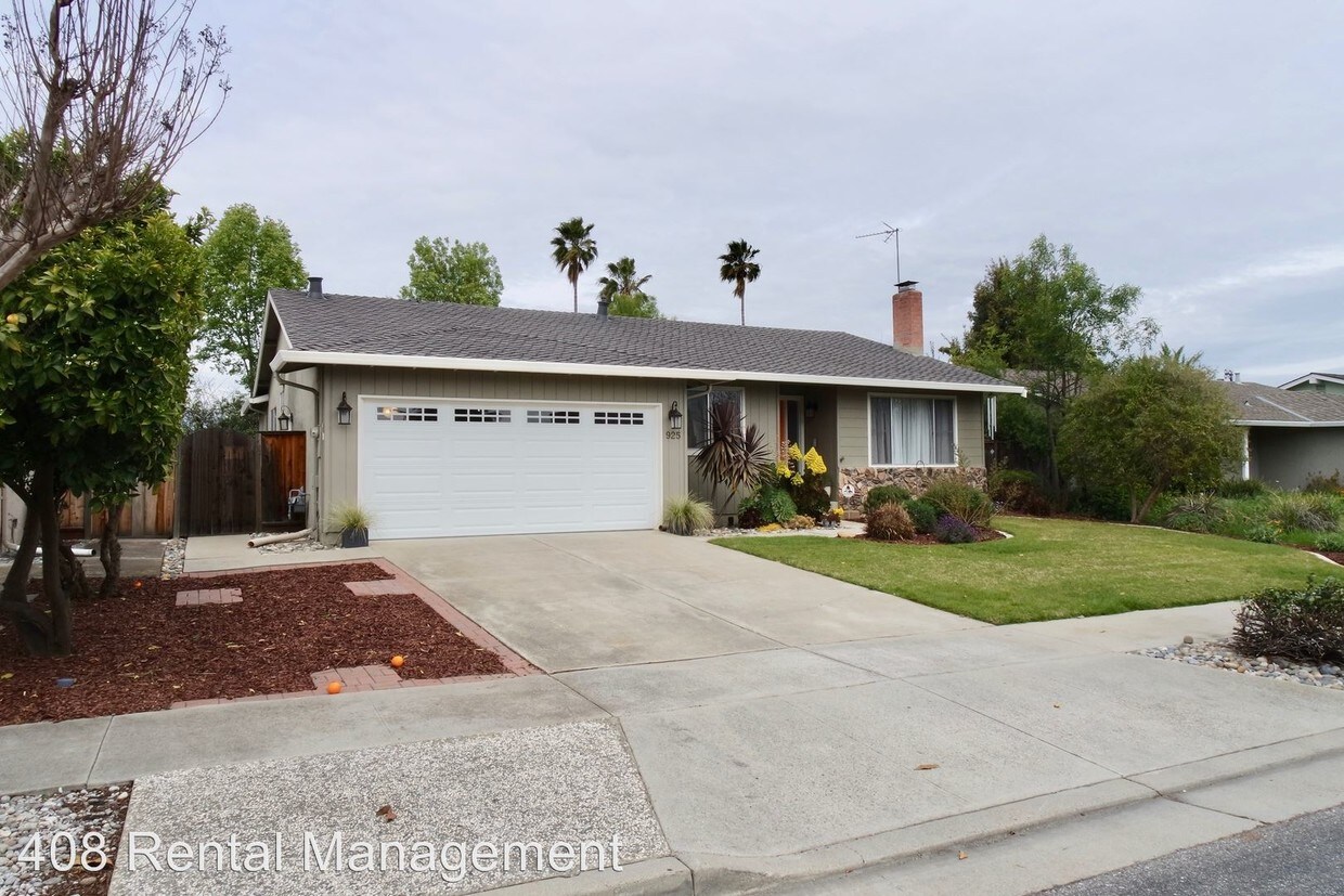 Primary Photo - 4 br, 2 bath House - 925 Knollfield Way