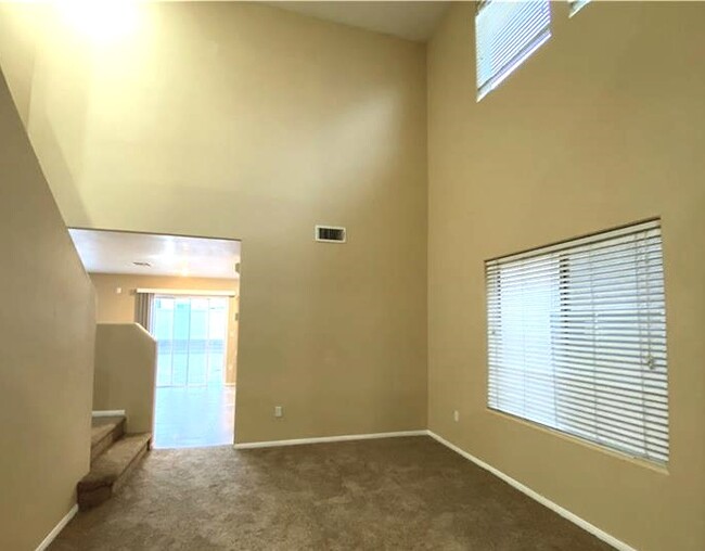 Foto del edificio - 9540 Birch Basin Ct