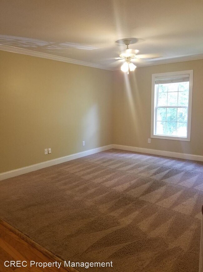 2 br, 2 bath House 4001 Radcliffe Place House Rental in