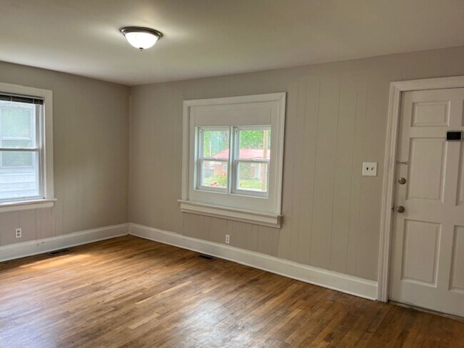 Building Photo - 2626 Harvard Ave. -Ready Now