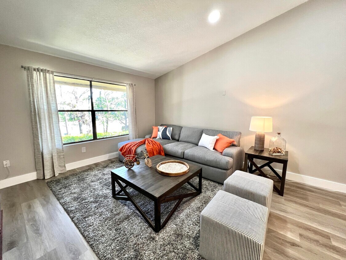 Foto principal - 12969 Pennypacker Trail