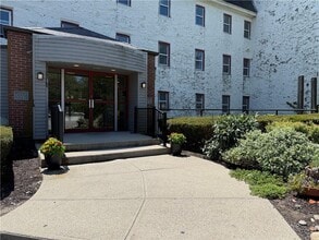 Building Photo - 494 Woonasquatucket Ave