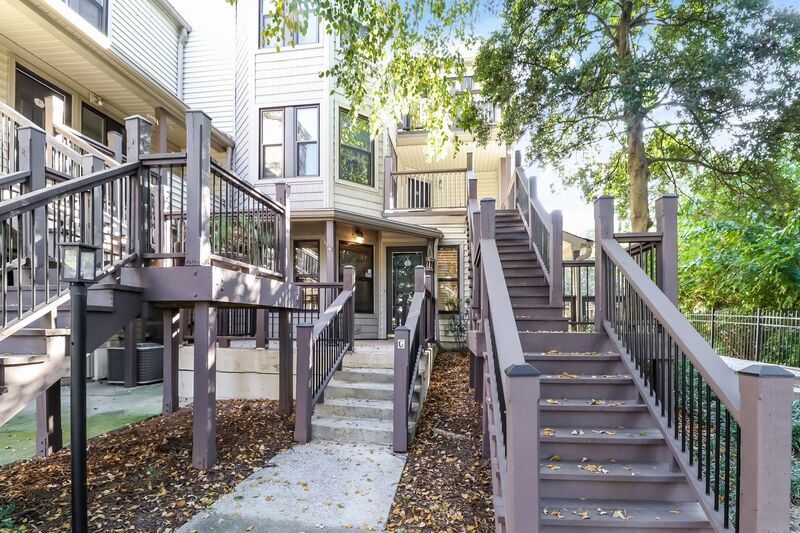 216 S Clarkson St Unit G, Charlotte, NC 28202 Condo for Rent in