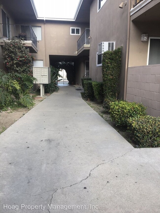 Building Photo - 11628 Gurley Ave