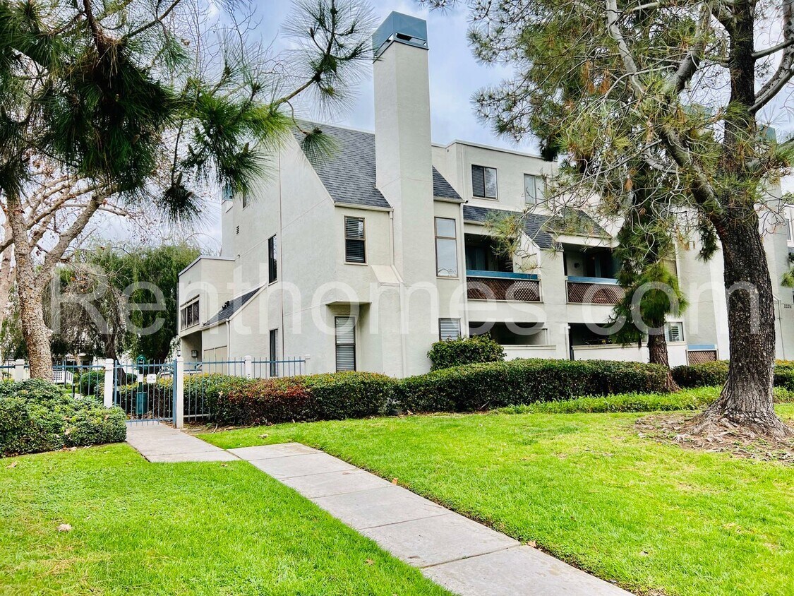 Primary Photo - Mission Valley, 2204 River Run Drive #20, ...