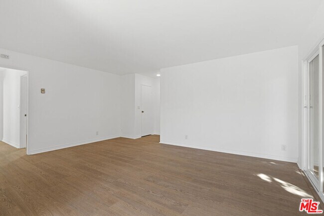 Building Photo - 4350 Berryman Ave