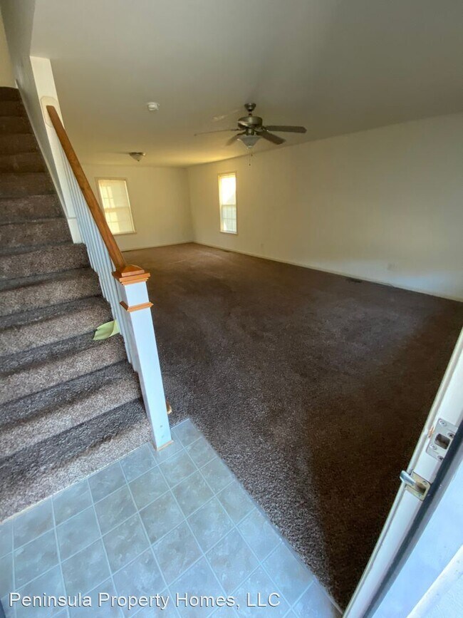 Foto del edificio - 4 br, 2.5 bath House - 728 Old Ft Eustis