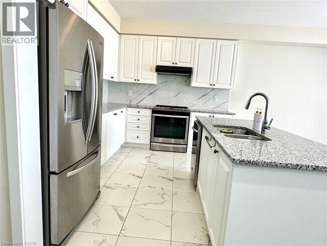 Building Photo - 189 Lilac Cir