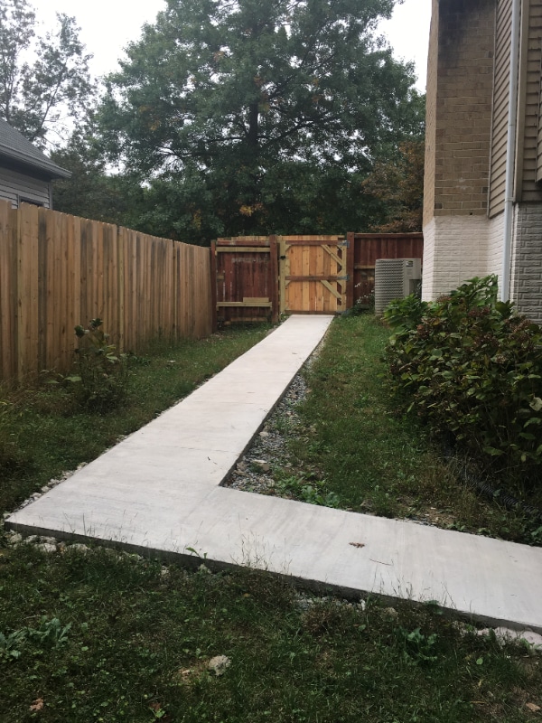 Foto del edificio - 13328 Hathaway Dr