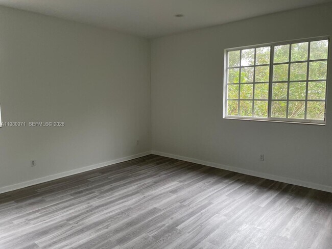 Foto del edificio - 2714 SW 81st Terrace