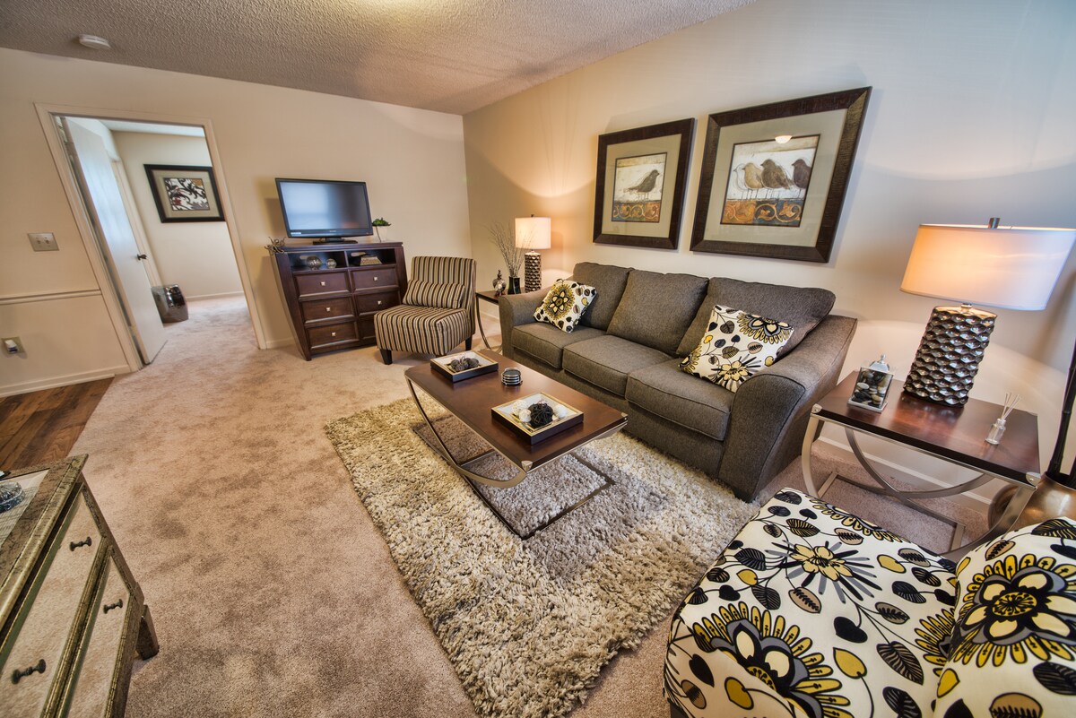 Executive Lodge Apartments in Huntsville, AL