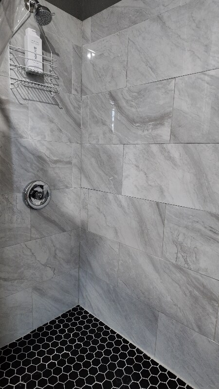 Photo - 3737 Maywood Ave Apartment