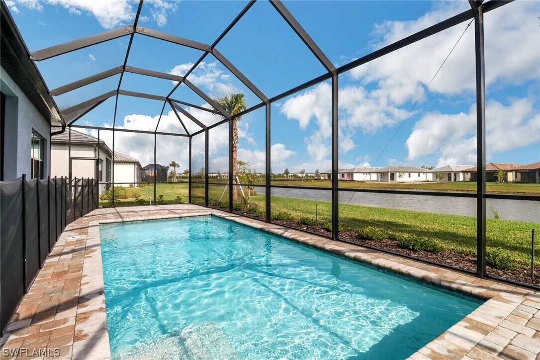 Foto principal - 1856 Terreno Blvd