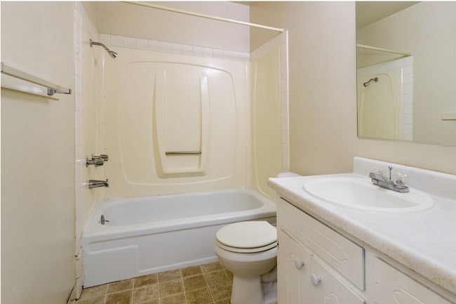 Interior Photo - Wright Properties