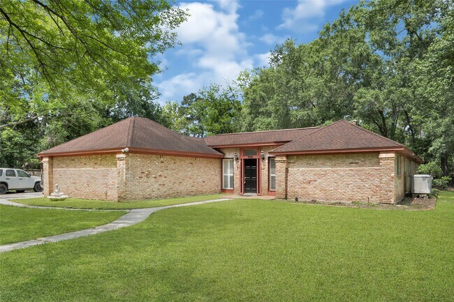 Building Photo - 705 Holly Springs Ct
