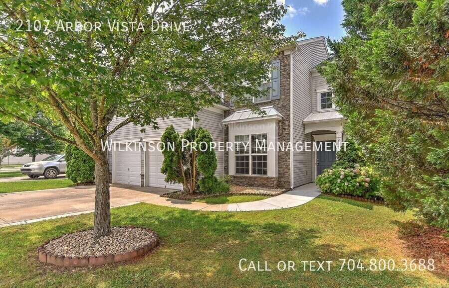 Foto principal - 2107 Arbor Vista Dr