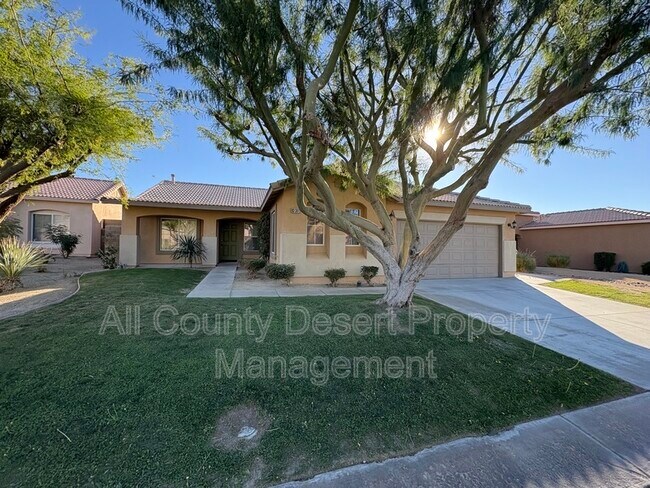 Foto del edificio - 83381 Greenbrier Dr