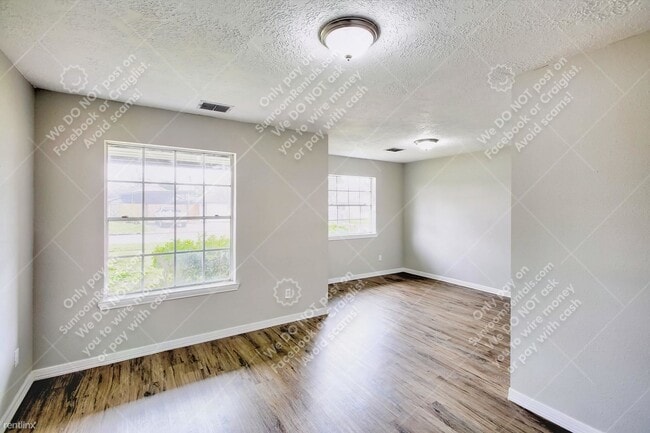 Building Photo - 4 br, 2 bath House - 10946 Gulf Valley St