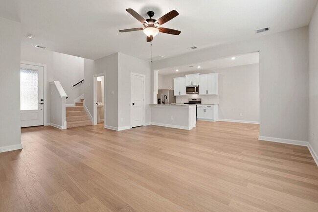 Building Photo - 21550 Bluebonnet Bay Dr