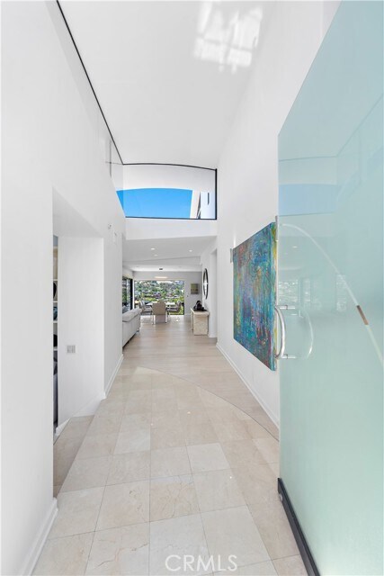 Foto del edificio - 940 Summit Dr