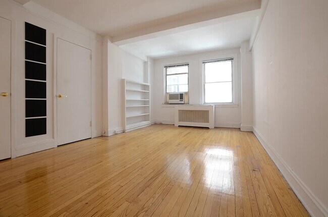 Foto del edificio - 257 W 97th St