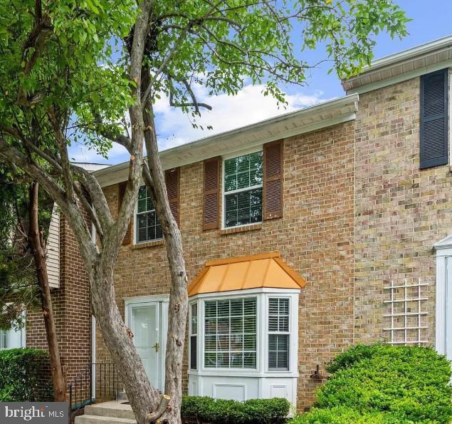 Foto del edificio - 1073 Travis Ln