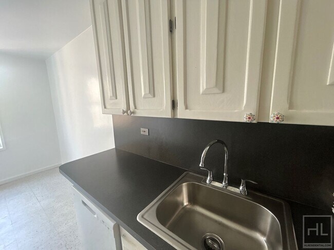 Foto del edificio - GRAND CENTRAL PARKWAY