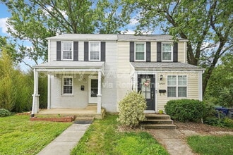 Building Photo - 2707 Jefferson Dr