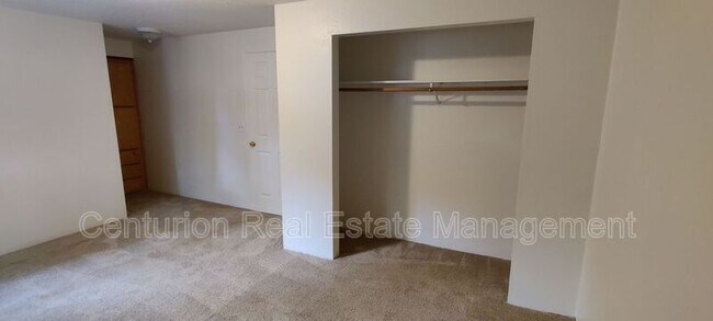 Building Photo - 109 Gatch St