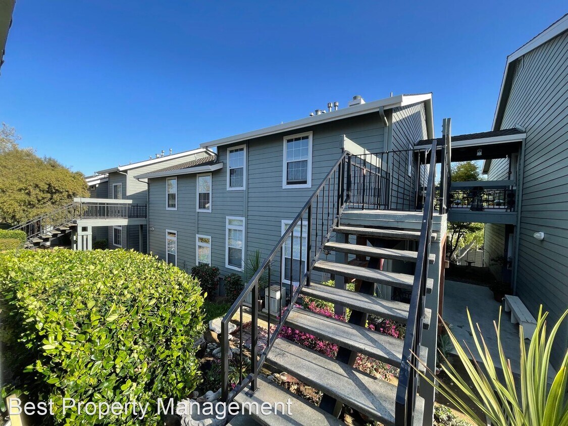 Primary Photo - 1 br, 1 bath House - 7670 Canyon Meadow Ci...