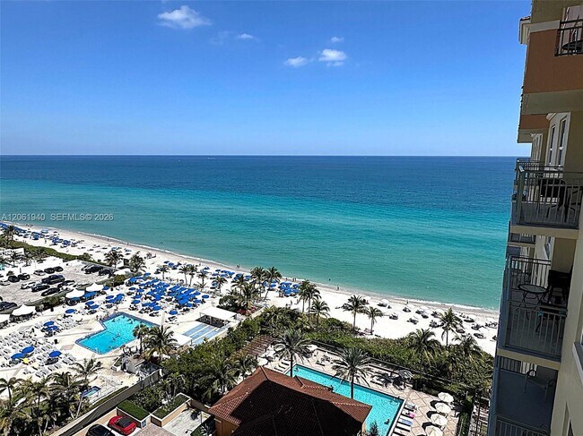 Foto del edificio - 2080 S Ocean Dr