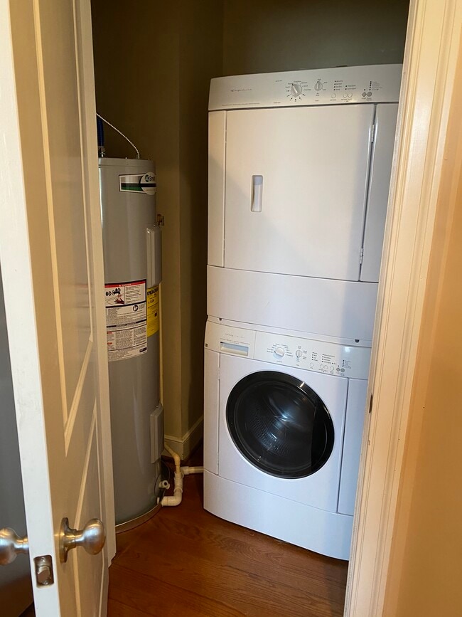 Laundry Room in Kitchen - 3127 Long Blvd 304