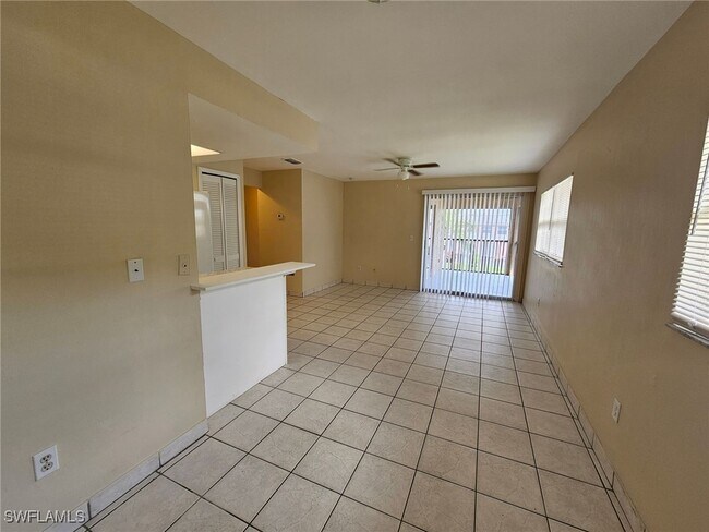 Foto del edificio - 4030 Coronado Pkwy