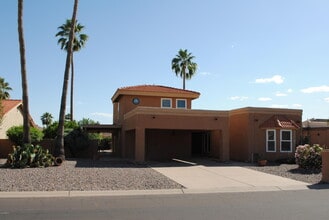 Building Photo - 9635 E Palomino Pl