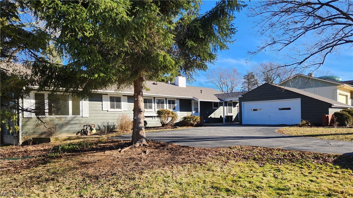 Primary Photo - 9315 Glenwood Trail