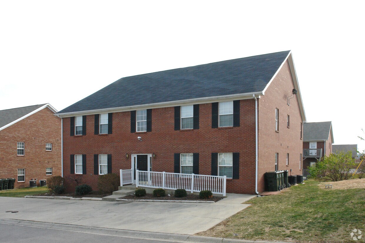 2001 Cornerstone Dr, Lexington, KY 40509 Apartments in Lexington, KY