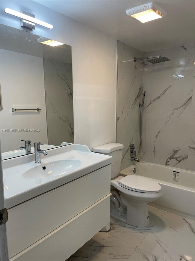 Foto del edificio - 6175 NW 57th St