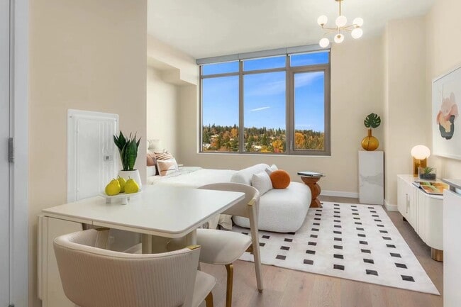 Building Photo - 10232 NE 10th St