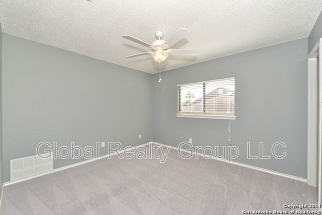 Foto del edificio - 2929 Cottonwood Dr