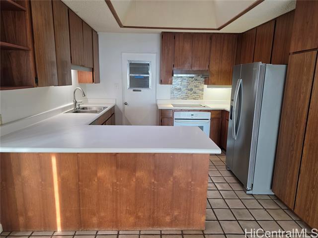 Building Photo - 2380 Halekoa Dr