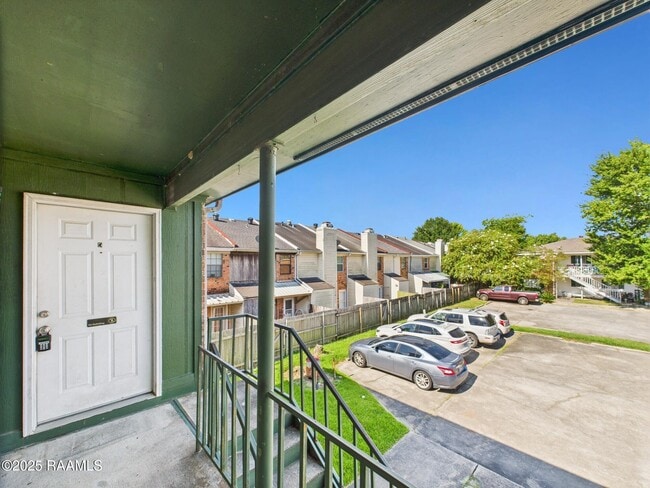 Foto del edificio - 114 Hummingbird Ln