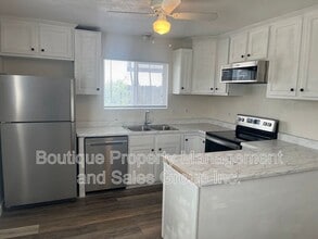 Building Photo - 2258 Pamela Ln