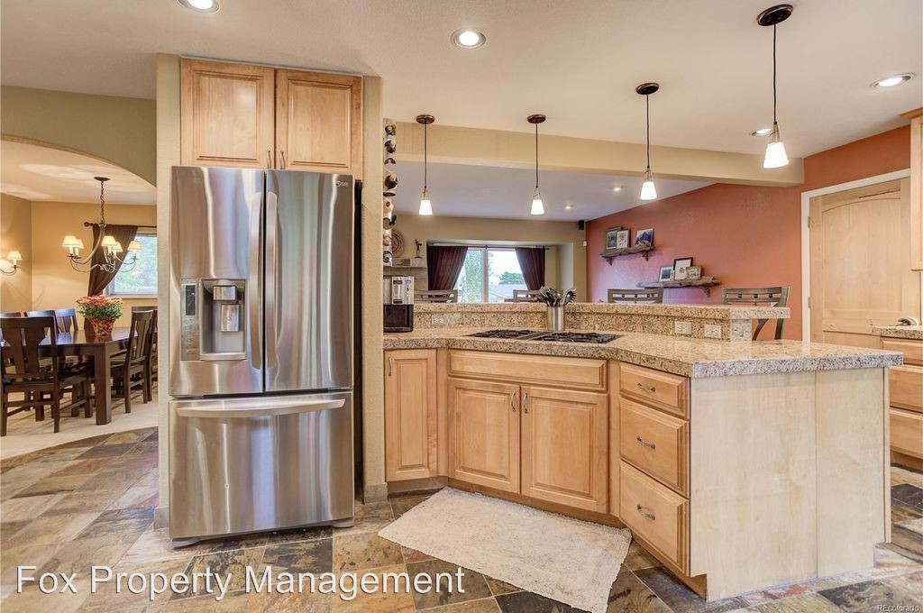 Primary Photo - 2530 Yarrow Ct