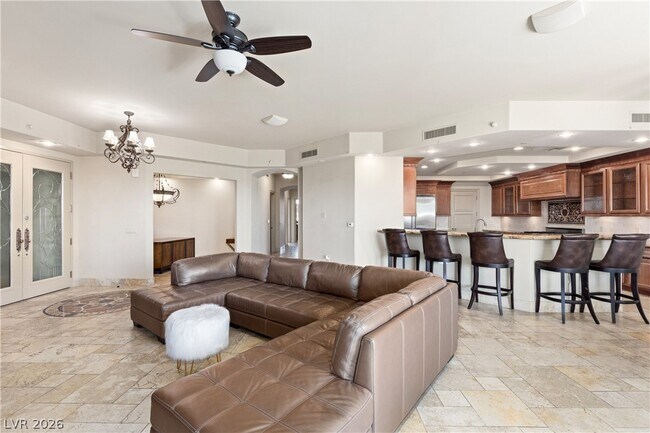 Foto del edificio - 9103 Alta Dr